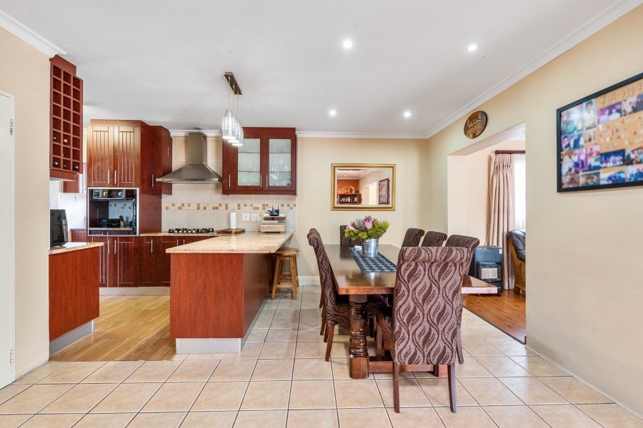 3 Bedroom Property for Sale in Century City Western Cape